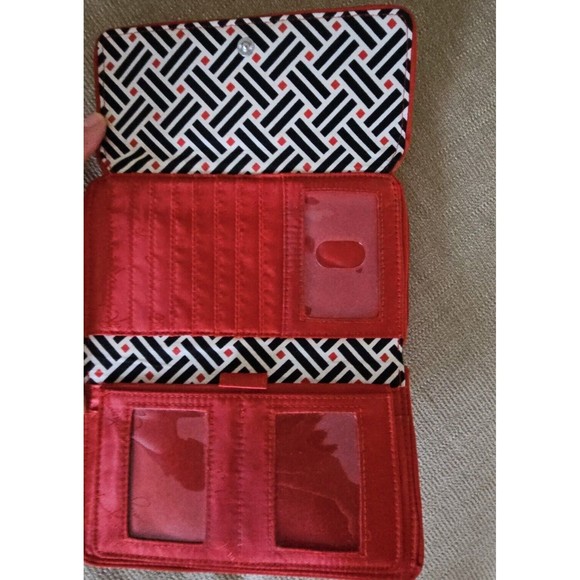 Vera Bradley Red Quilted Zip Around Wallet Credit Card/ Change Pocket. EUC - Picture 4 of 9